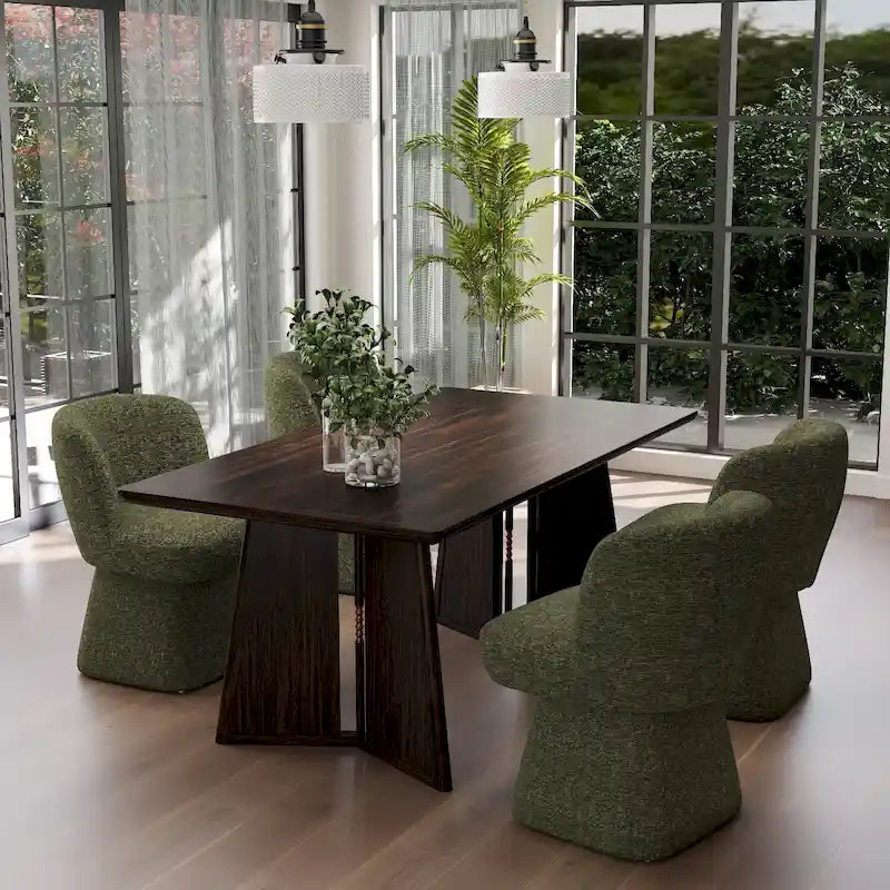 Chaises de salle à manger tapissées de tissu