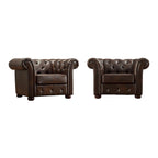 Fauteuil Chesterfield capitonné à accoudoirs volutes