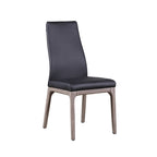 Chaise d'appoint contemporaine à dossier galbé avec piètement en bois