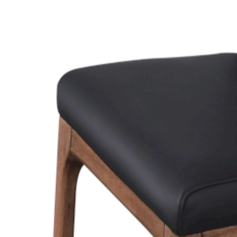 Chaise d'appoint contemporaine à dossier galbé avec piètement en bois