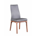 Chaise d'appoint contemporaine à dossier galbé avec piètement en bois