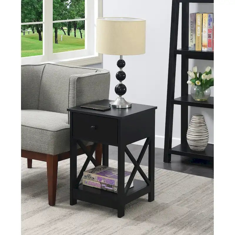 Table d'appoint style Oxford avec 1 tiroir et étagère ouverte | Plusieurs finitions | Table d'appoint compacte